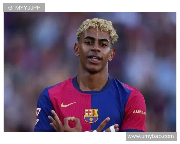 网红合影意外揭晓足球明星真实身份引发热议与追捧